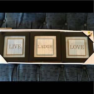 NWOT Home Deor- Set of Three signs